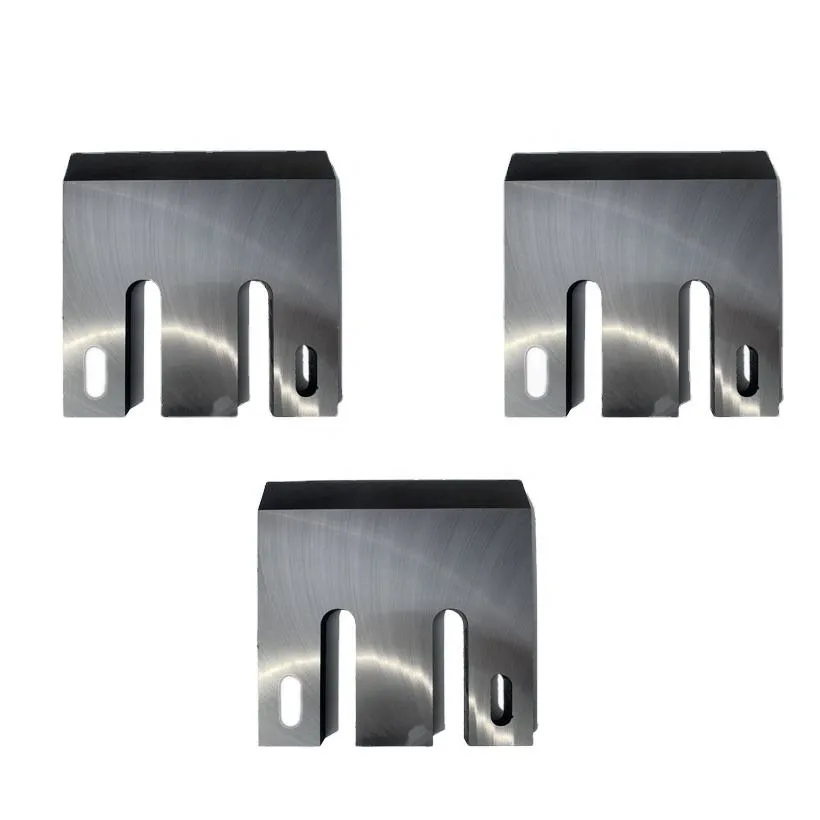 Precision-ground plastic crusher knives for bottle and container recycling