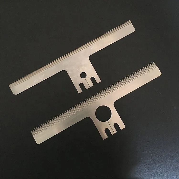 Multi lane pouch and sachet gang cutting blades