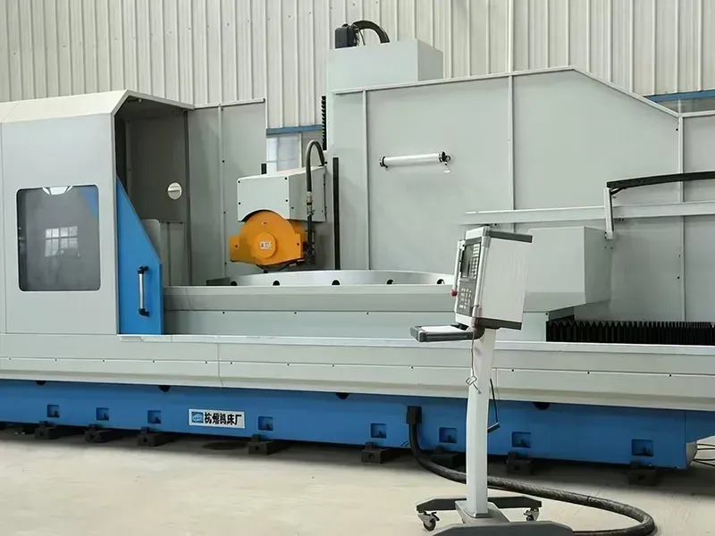 Ultra precision CNC grinding machine finishing precision ground edges on industrial knives